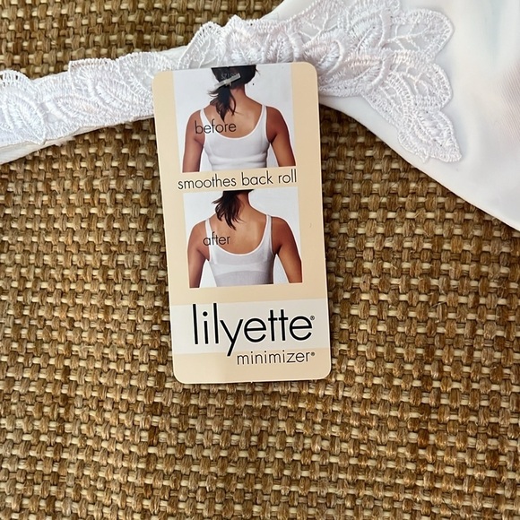 Lilyette Minimizer Bra NWT Size 42DD - Picture 4 of 8